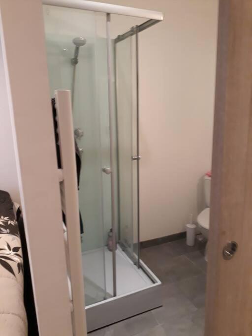 Locmeze Apartment Bagian luar foto